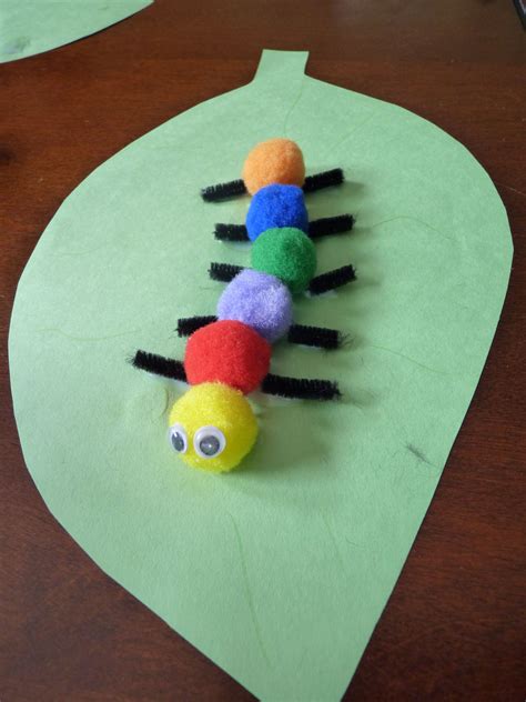 Cute Caterpillars Momamusings Preschool Crafts Preschool Art