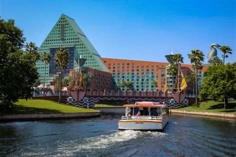 Disneys Epcot Resorts Area And Hotels Guide Walt Disney World