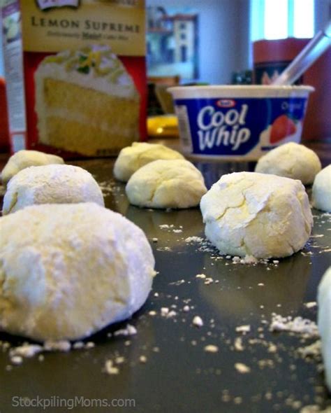 All of these low calorie dessert recipes are healthier versions of treats that should be a sometimes dessert. Great desserts, Lemon and Weight watcher points on Pinterest
