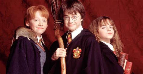 10 Things To Note If Youre Reading Harry Potter And The Sorcerers