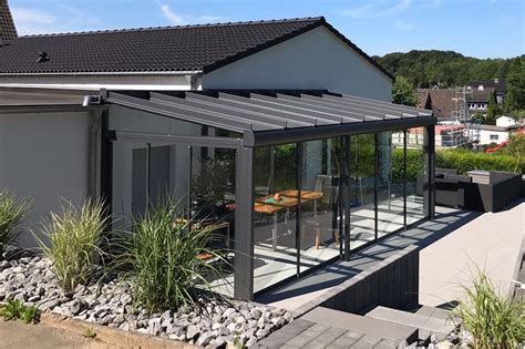Ral7016 feinstruktur, faltanlage in eloxat. Terrassenüberdachung