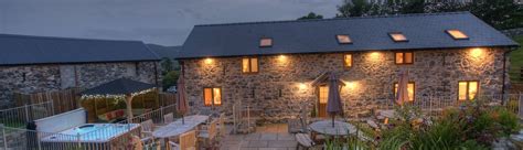 Contact Us At Castell Courtyard 5 Accommodation In North Wales