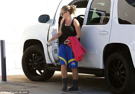 Kendra Wilkinson Dresses For Comfort In Bizarre Tank Top Gym Shorts And Ugg Boots Daily Mail
