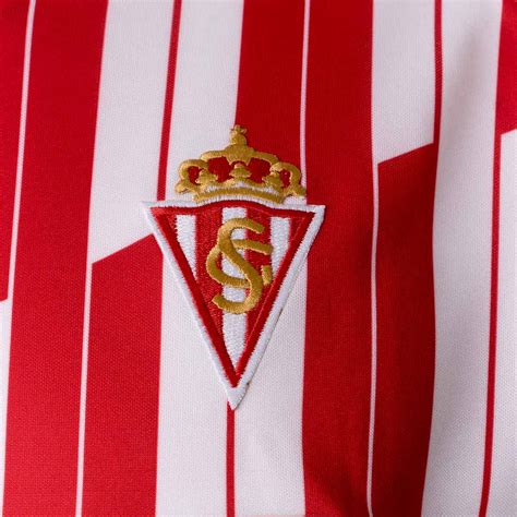 Camisola oficial para animar a equipa lisboeta nos jogos em casa. Camisola Nike Sporting de Gijón Equipamento Principal 2020 ...