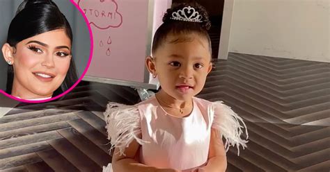 Kylie And Travis Throw Daughter Stormi A Princess Themed 3rd Birthday