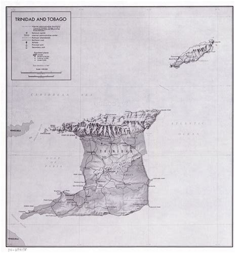Большая подробная политическая и административная карта Тринидада и