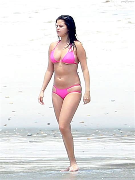 Selena Gomez In A Pink Bikini Famous Nipple