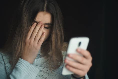 Ansiedad Telefónica O Telefonofobia ¿por Qué Nos Sentimos Mal Al Hablar Por Teléfono