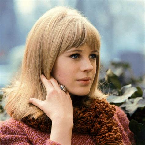 40 Beautiful Color Photos Of Marianne Faithfull In The 1960s ~ Vintage Everyday
