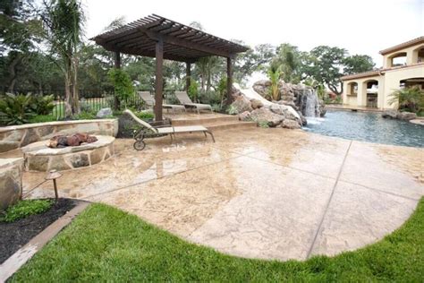 Water can hold the attention of a preschooler like nothing else i've ever seen. 28 Remarkable Backyard Waterpark Ideas - Home Stratosphere