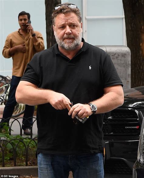 Russell Crowe Hits Back At Claims He Had Hand And Body Double Russell
