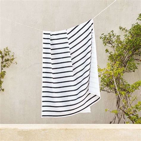 Editors Picks The Best Striped Summer Beach Towels Remodelista
