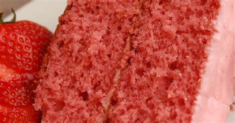 The fact that she has had diabetes for the last three years, while continuing to promote unhealthy living, adds insult to injury. 10 Best Paula Deen Strawberry Cake Recipes | Yummly