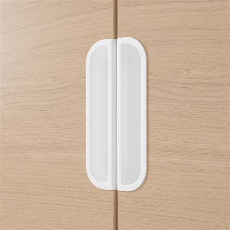 Ikea buromobel rollschrank buche h 138 x b 84 x t 50 cm eur 112. GALANT Schrank mit Türen, Eichenfurnier weiß lasiert ...