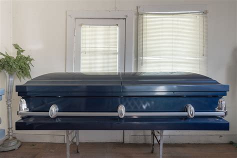 Abandoned Funeral Home Full Of Caskets — Abandoned Central