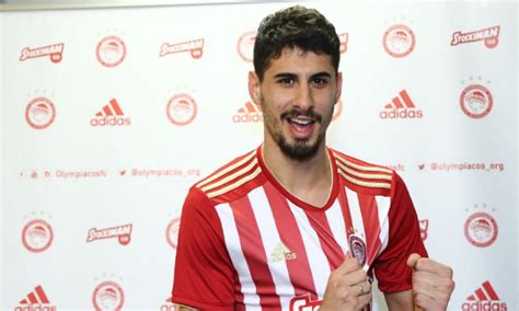 Gil bastião dias (born 28 september 1996) is a portuguese professional footballer who plays for ligue 1 club as monaco fc as a winger. OFICIAL: Gil Dias reforça Olympiakos de Pedro Martins ...