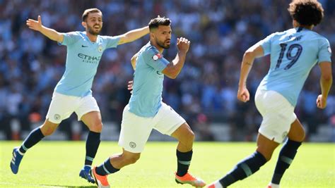 Sofascore also provides the best way to follow the live score of this game with various sports features. Manchester City gewinnt gegen Chelsea und holt ersten ...