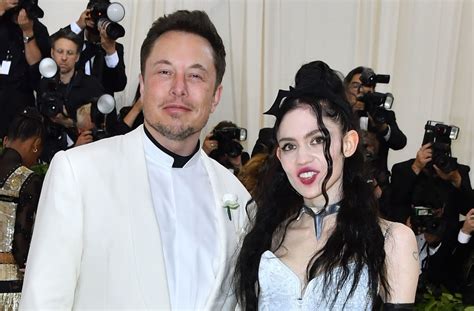 Elon Musk Steps Out With New Gf Grimes At Met Gala