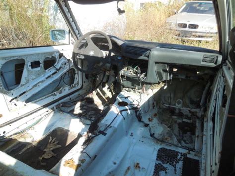 2/5 (hardest thing to do is to remove and install the wheels. 1988 BMW E30 M3 chassis stripped down & hard hit in the right rear shell tub