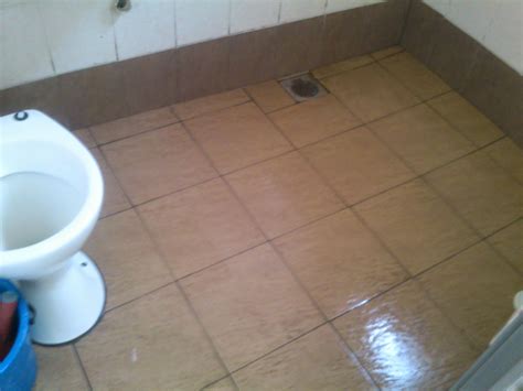 Boleh tengok video untuk details. SERVICE WATERPROOFING: Membaiki lantai bilik air yg bocor..