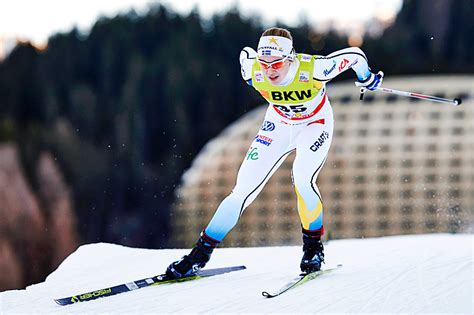 Jonna sundling (born 28 december 1994) is a cross country skier who competes internationally for sweden. Gull til Jonna Sundling og Teodor Peterson i SM-sprinten