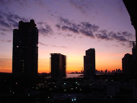 Free Stock Photo 6496 Beautiful Vivid Miami Sunset