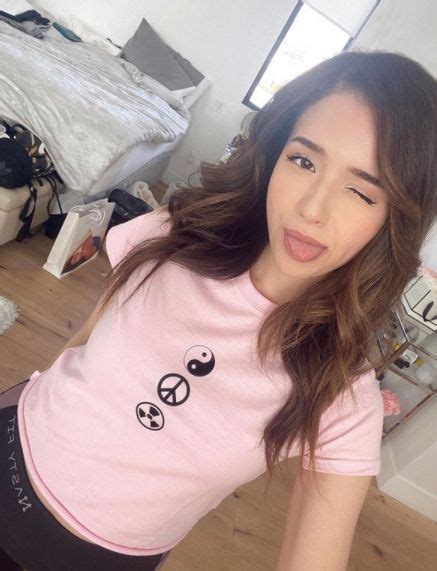 Pokimane S Drama Filled Personal Life Is Losing Her Twitch Subs