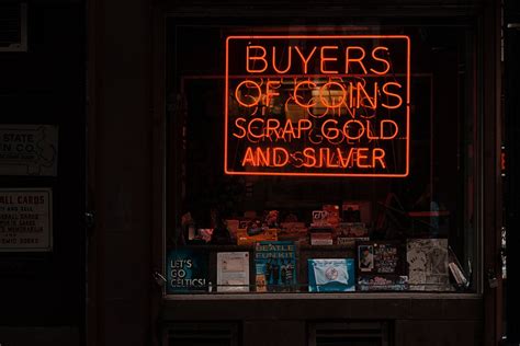 5 Ways On Pawning Gold Or Silver At A Local Pawn Shop
