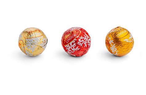 Lindt lindor schokoladengeschenk, lindor kugeln in 8 sorten, 1, 569 kg (inkl. Lindor Kugeln günstig und schnell bei FLYERALARM