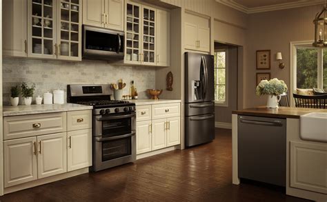Lg Black Stainless Steel Kitchen Appliances Bring Bold Update To