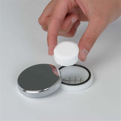 This cover is light yet sturdy and will help keep your hot tub clean when its not being used. Cap Jacuzzi whirlpool bath tub flush chrome 54mm spare