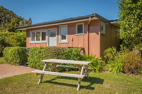 Blue Lake Top 10 Holiday Park Rotorua Camping Motels And Cabins