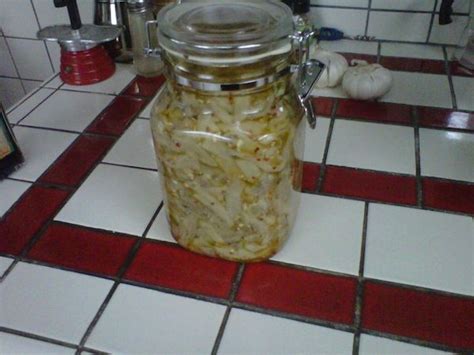 Le ricette per realizzare le verdure sott'olio sono moltissime, con tante piccole varianti in ogni regione e in ogni famiglia. Ancient Calabrese Secret….Melanzane Sott'Olio (With images ...