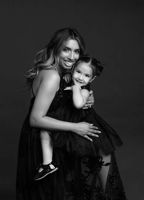 Mothers Day Mini Sessions 2023 Ksenia Pro Luxury Maternity And