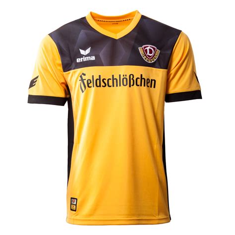 Dynamo dresden ultras suivre bundesliga pourquoi faut saison cette bochum vfl sg vs away days graffiti 1961 football. Dynamo Dresden 2017/18 Erima Home Kit | 17/18 Kits ...