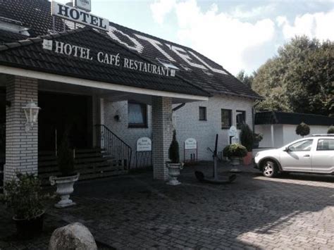 Hotel haus am see is the only hotel in obertraun which is located directly at lake hallstatt. HOTEL-RESTAURANT HAUS AM SEE: Bewertungen & Fotos ...