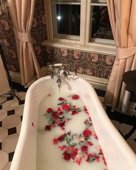 Русские это сила princess aesthetic relaxing bath cozy bath looks cool bath time tub time