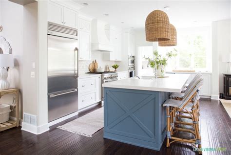 We offer slab sales, fabrication, digital slab designer and installation of fine solid surface. Coastal Kitchen Reveal - Life On Virginia Street