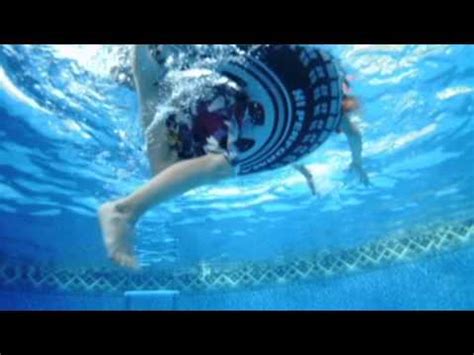 Trailer del film giallo diretto da boris von sychowsky the pool inizia l' incubo con kristen miller, john hopkins, isla fischer Pool Shark Official Trailer - YouTube