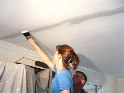 Repairing Cracks In Ceilings