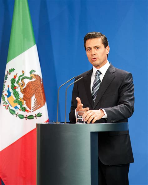 Enrique Peña Nieto Biografia Infoescola