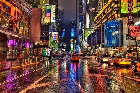 Times Square Is Crazy Nyc Times Square City Wallpaper New York City