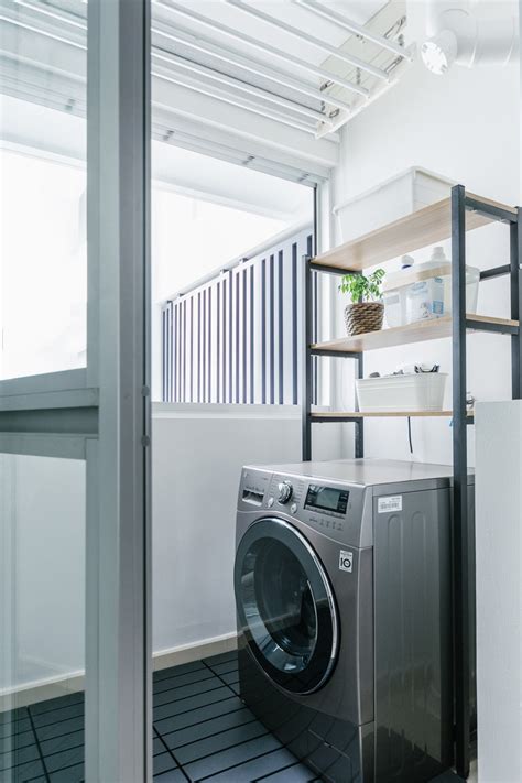 For new hdb bto flat in singapore, there are two main window style and format seen in the left picture. Top 6 Tips for an Efficient and Effective HDB Service Yard ...