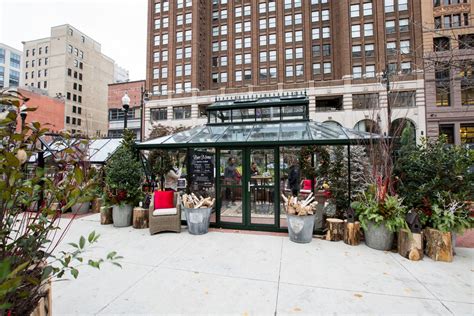 The Best Places To Buy Holiday Ts Made In Detroit Curbed Detroit