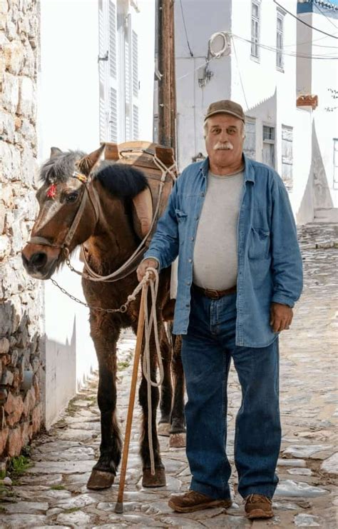 Local Guide Best Places To Eat Greek Islands Hydra Trip Planning