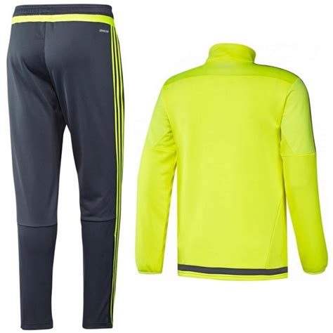 Experience of belonging to real madrid! Real Madrid tech trainingsanzug 2015/16 fluo - Adidas ...