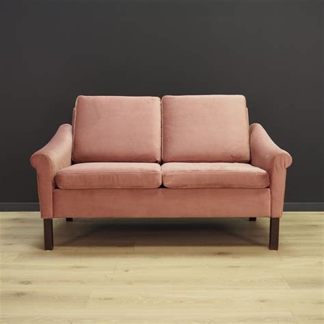 Shop antique and vintage sofas, midcentury couches and other seating from europe's best furniture boutiques at pamono. Vintage sofa, 1960s | #113928