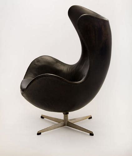 12 Famous Chairs Designed By Famous Architects Codesign Business