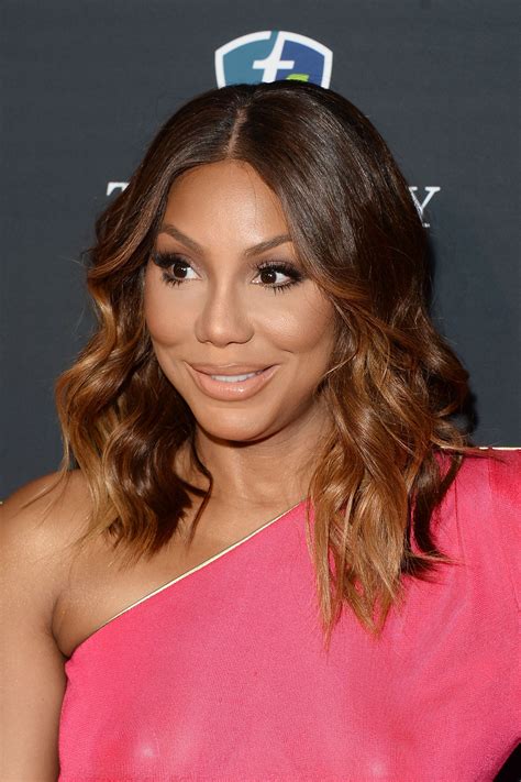 A Look Back At 19 Of Tamar Braxtons Best Hairstyles Before She Cut It