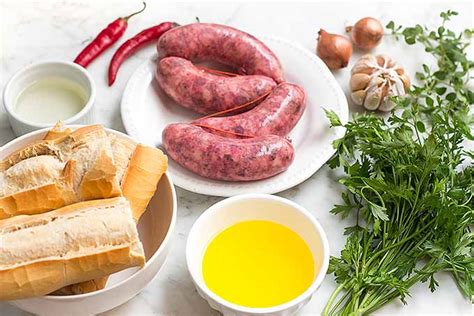 The Best Argentine Choripan With Chimichurri Foodal Com